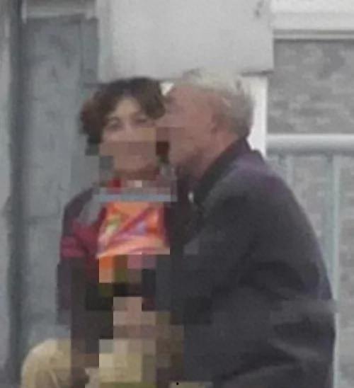 大爷大妈爆料视频大全下载,热门事件瞬间回顾 第1张 大爷大妈爆料视频大全下载,热门事件瞬间回顾 第1张